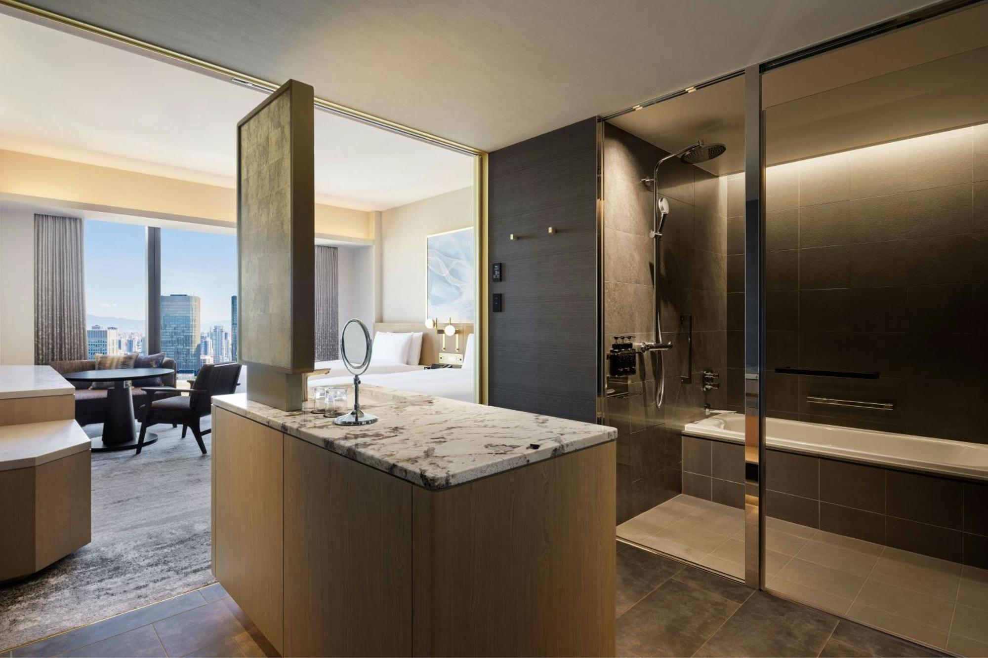 The Osaka Station Hotel, Autograph Collection 外观 照片